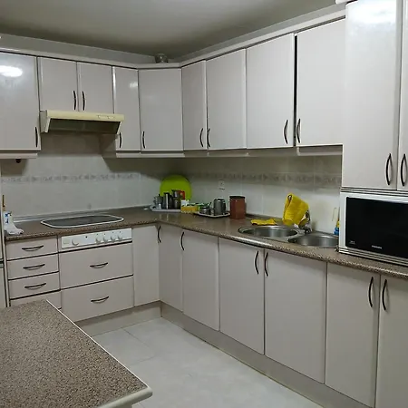 Doble Camas Separadas ベッド・アンド・ブレックファスト